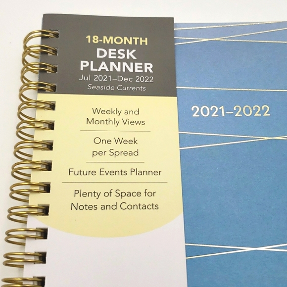 FREE W/PURCHASE PLATO 18 Month Desk Planner - Picture 3 of 6